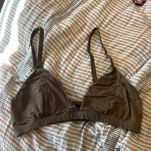 Skims bralette XL